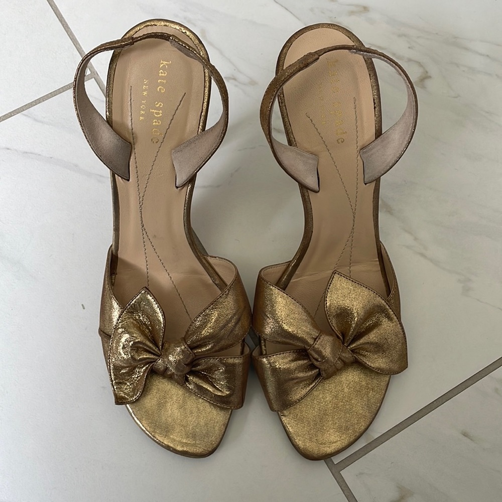 Kate Spade Gold Heels - size 8